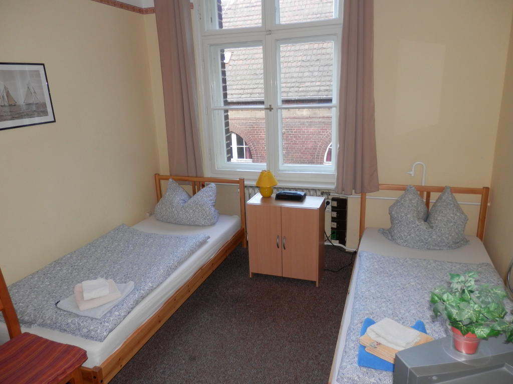 Kopenicker Hof Guest House Берлин Екстериор снимка